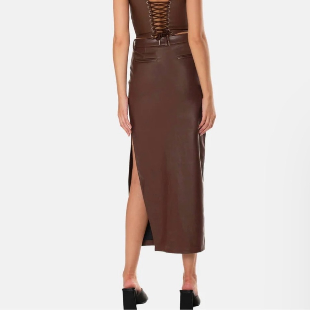 NWT OW Collection Amara Brown Faux Leather Modi Slit Skirt Size Small - Picture 2 of 9
